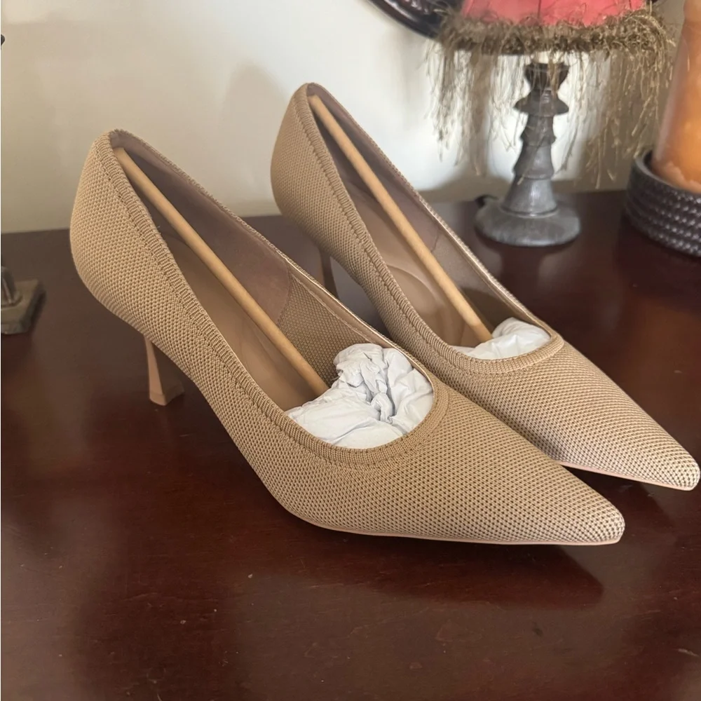 Cozy Island Minimalist Mesh Stiletto Heeled Pumps - Picture 5 of 6